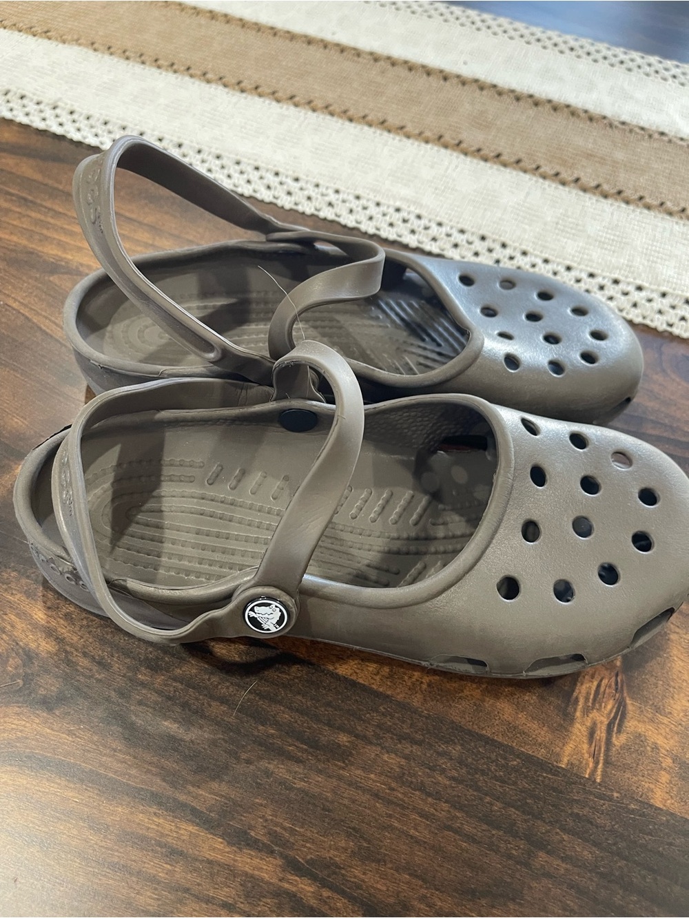 CROCS Mary Janes with heel strap - Picture 2 of 3